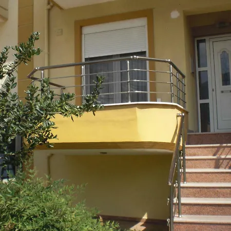 διαμερισμα στο λιτοχωρο με εκπληκτικη θεα Apartamento *